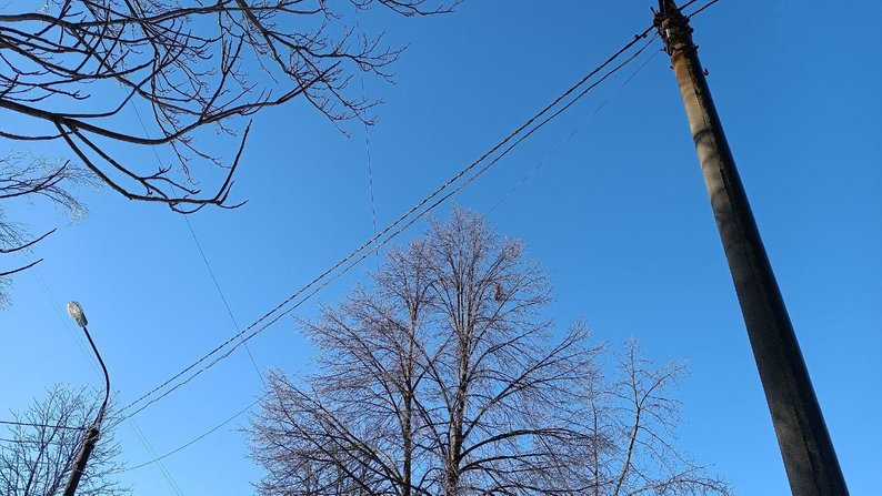 Через негоду у Запоріжжі без електроенергії залишаються майже 8 тисяч споживачів
