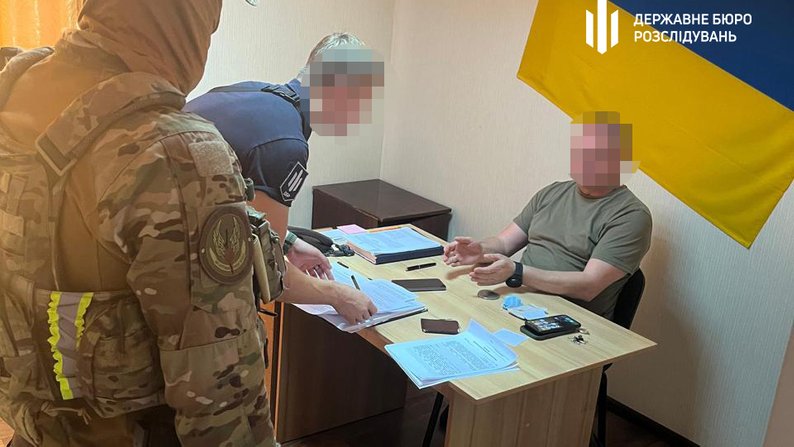 Безпідставно нараховував понад мільйон "бойових" виплат: у Запоріжжі судитимуть колишнього керівника обласного ТЦК та СП