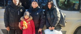 З прифронтового Приморського Запорізької області поліцейські евакуювали дитину