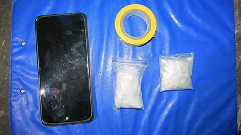 62 згортки з метадоном: у Запоріжжі поліція затримала чоловіка, якого підозрюють у розповсюдженні наркотичних речовин
