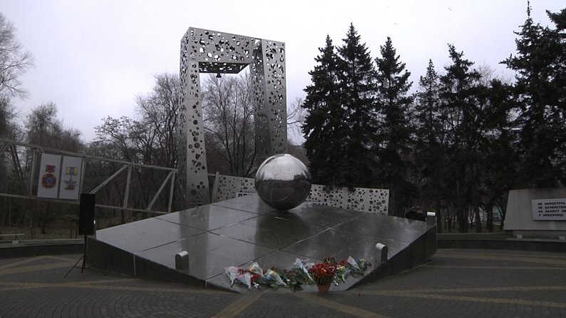 38 років з дня аварії на ЧАЕС: у Запоріжжі вшанували пам'ять загиблих ліквідаторів