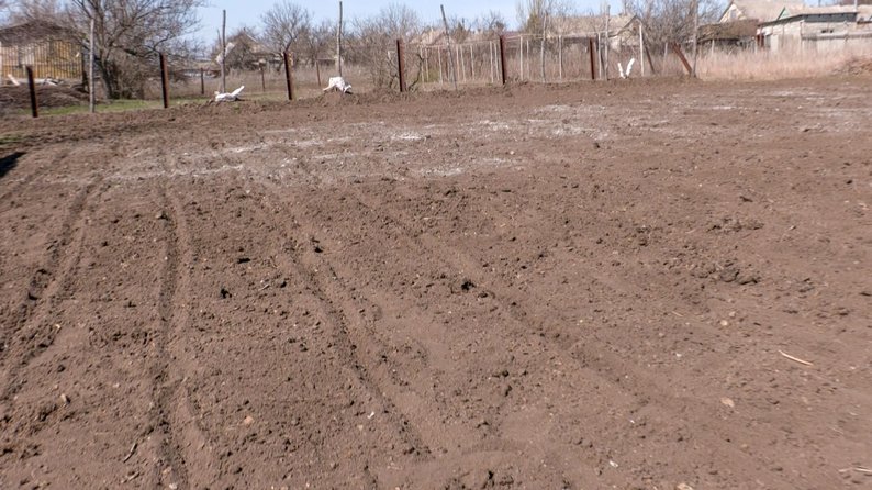 "Воно як шарахнуло. Нас контузило. Але ми залишилися живі": як нині живе прифронтове Гуляйполе на Запоріжжі