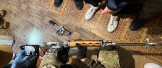 Намагався продати бойові гранати: у Запоріжжі затримали чоловіка, якого підозрюють у торгівлі зброєю