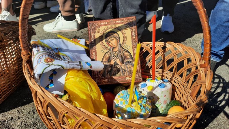 "Цими заходами ми показуємо, що віримо, ми переможемо": у Запоріжжі відзначають свято Великодня