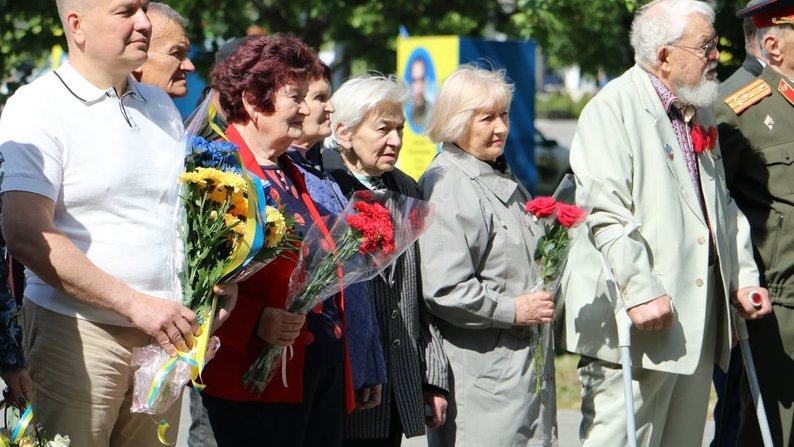 День пам'яті та примирення: у Запоріжжі вшанували полеглих у Другій світовій війні