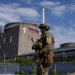 Дрони-камікадзе над ядерними реакторами - росіяни запускають безпілотники з ЗАЕС