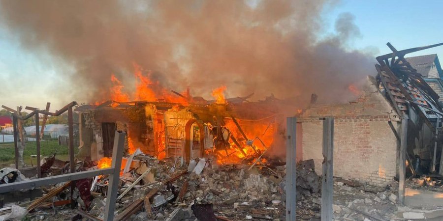 Будинок, знищений внаслідок удару Росії у ніч проти 8 травня, Київська область (Фото:ДСНС)