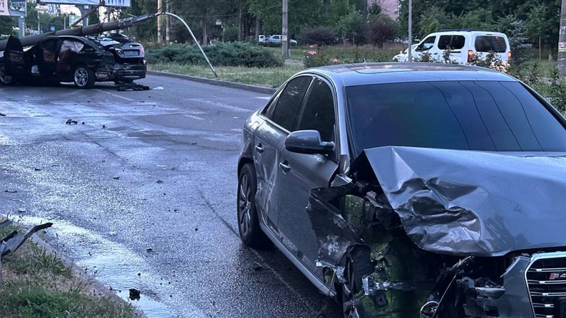 У Запоріжжі зіткнулися два легких авто: подробиці