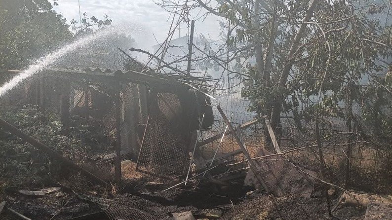 В Оріхові та Степногірську стались пожежі внаслідок обстрілів армії РФ — ДСНС