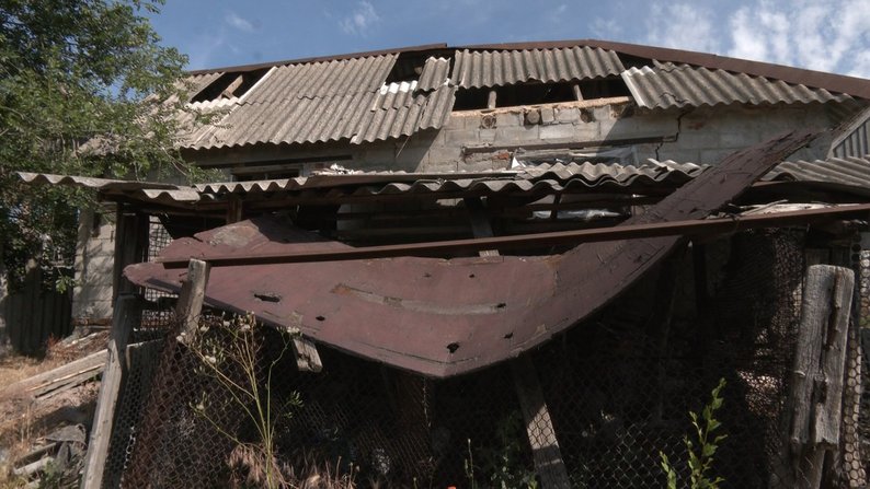 "Дуже важко. А куди нам діватися": як попри постійні обстріли живуть у Степногірську на Запоріжжі