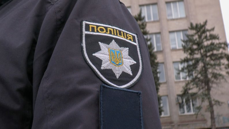 У Запоріжжі поліцейські проводять перевірку за фактом конфлікту між неповнолітніми