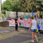 Третій рік у полоні - у Запоріжжі пройшла акція на підтримку оборонців Маріуполя (фото)