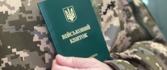 Вручення повісток – юристка розповіла хто та де може це робити