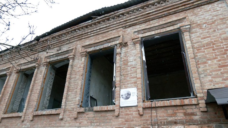 "Наврядчи це вже можна буде відновити": який нині стан історичного центру Гуляйполя після російських обстрілів