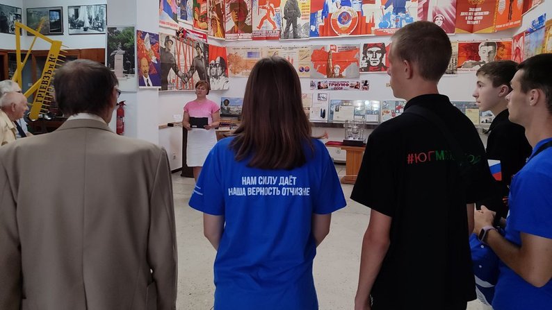 У тимчасово окупованому Бердянську на базі українського дитячого табору окупанти відкрили пропагандистський центр "Маяк"