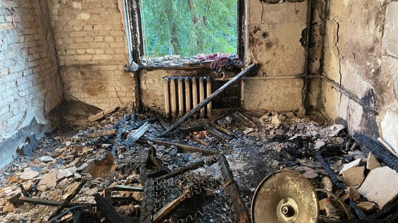 У багатоповерхівці Запоріжжя сталася пожежа: рятувальники евакуювали 15 мешканців — ДСНС