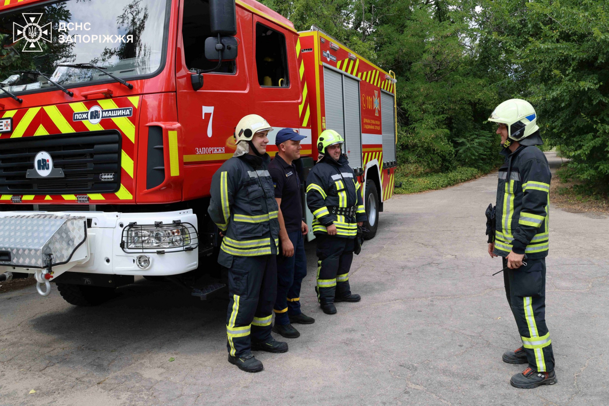 Через велику кількість пожеж на Хортиці рятувальники організували на острові додатковий пост
