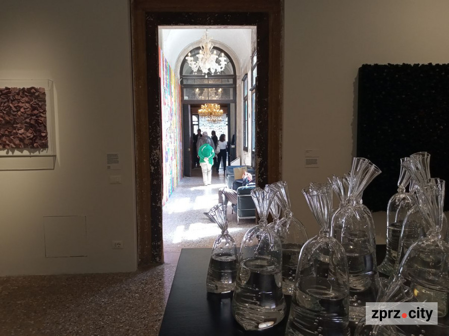 Любителі сучасного мистецтва можуть безкоштовно побувати у палацах Венеції - досвід запоріжанки (фото)