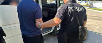 Погрожував і вимагав гроші - поліція затримала «кримінального авторитета» із Запоріжжя