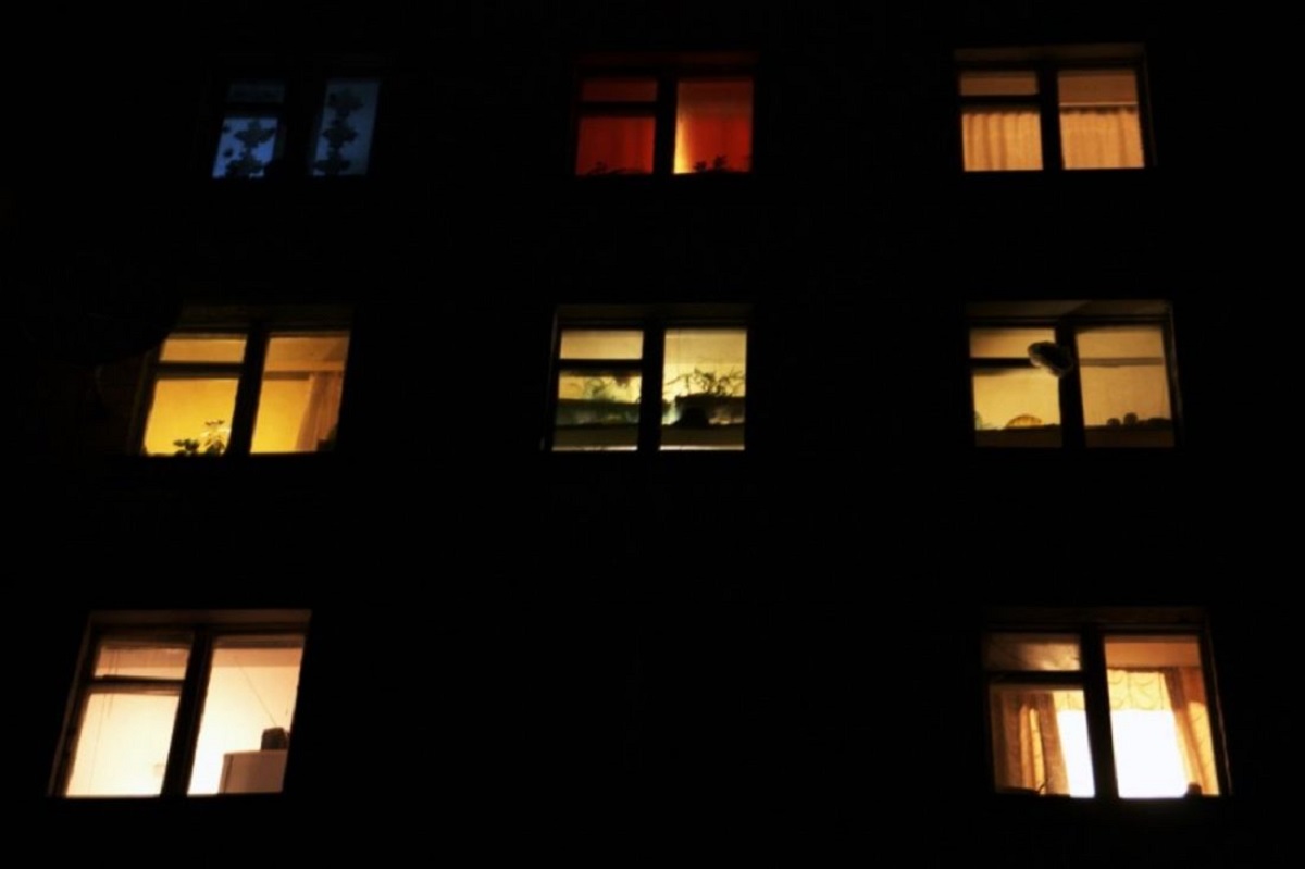 Завжди зі світлом - чи будуть у Запоріжжі додавати до черг будинки, яким не вимикають електроенергію