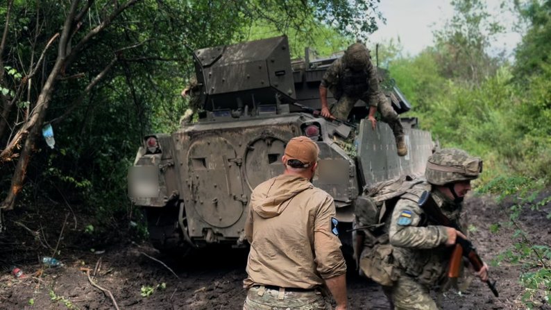 "Коли я одягнув цю форму, в мене мурашки пішли по тілу": історія колишніх в’язнів, які служать у лавах ЗСУ