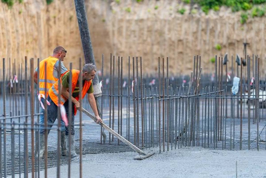 Будівництво підземної школи в центрі Запоріжжя вийшло на новий етап – що зараз роблять