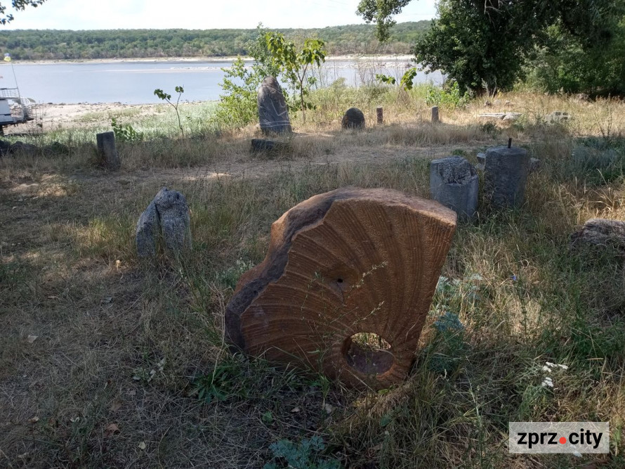 Раніше тут була річка - коли і чому у Запоріжжі перейменували вулицю Дурна скеля