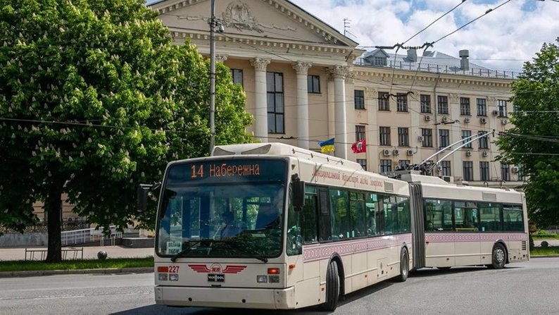 У Запоріжжі тимчасово змінить свою роботу тролейбус №14