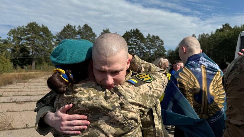 З російського полону повернули дев'ятьох жителів Запорізької області — Федоров