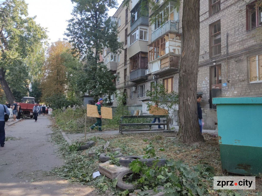 Жодної воронки на місцях влучання – у Запоріжжі проведуть експертизу, щоб з'ясувати причину