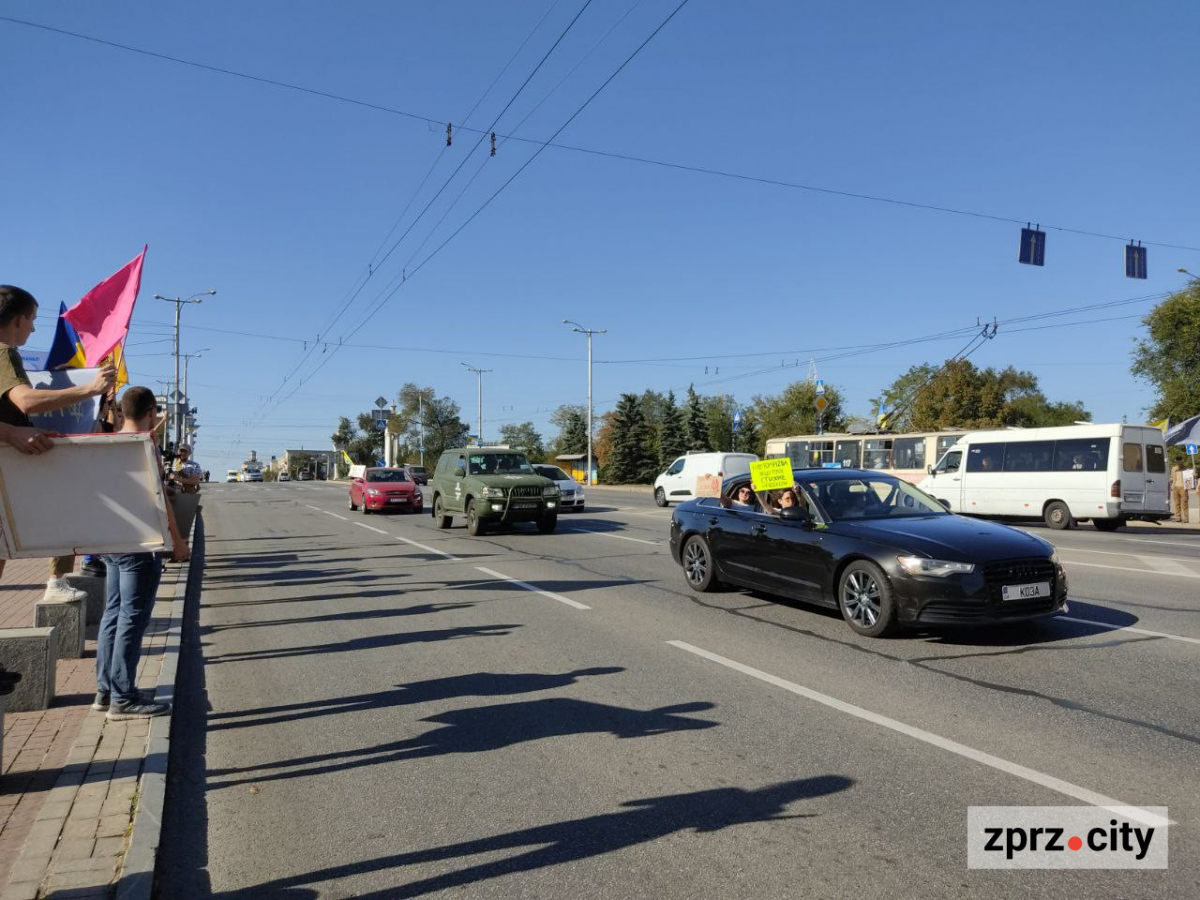 Бути їхнім голосом - у Запоріжжі відбулася акція на підтримку полонених захисників (фото)