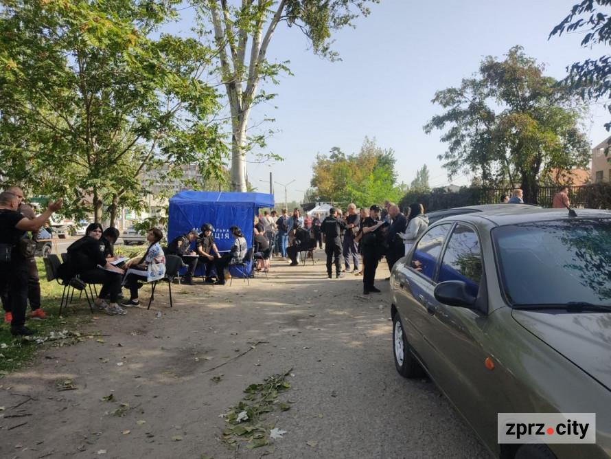 "Думала, що серце зупиниться" - що розповідають очевидці російської атаки на Запоріжжя (фото)