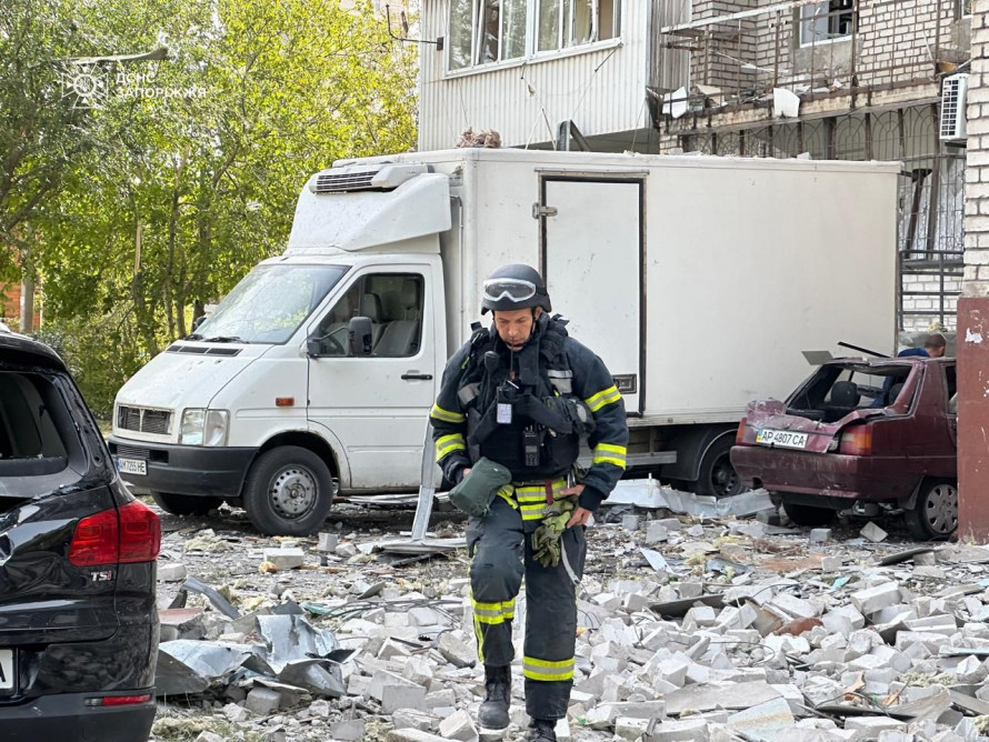 У Запоріжжі збільшилась кількість постраждалих через російський удар по багатоповерхівці (фото)