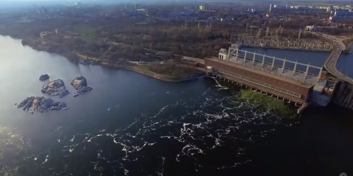 У Запоріжжі планують поновити рух тролейбусів через греблю Дніпрогесу - в які терміни