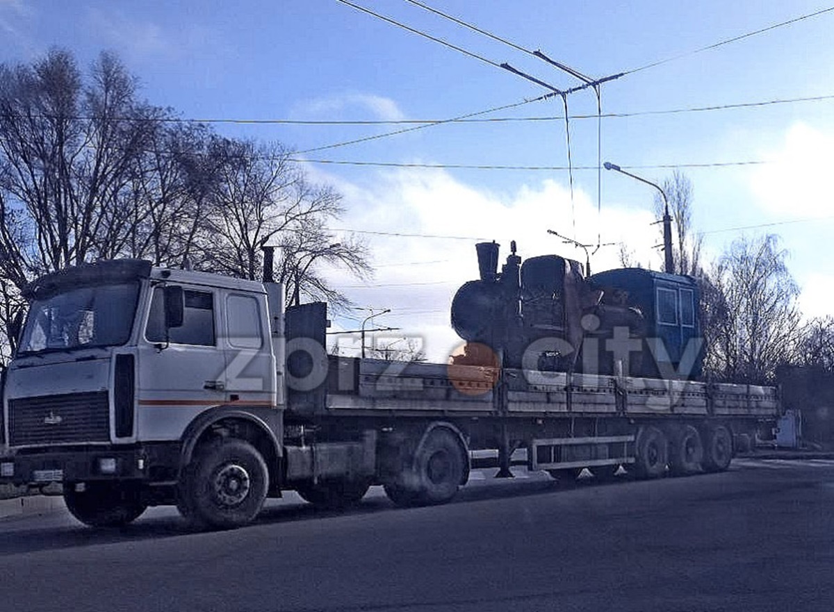 З дитячої залізниці Запоріжжя вивезли пам'ятник паровозу і всі локомотиви - в Укрзалізниці прокоментували ситуацію