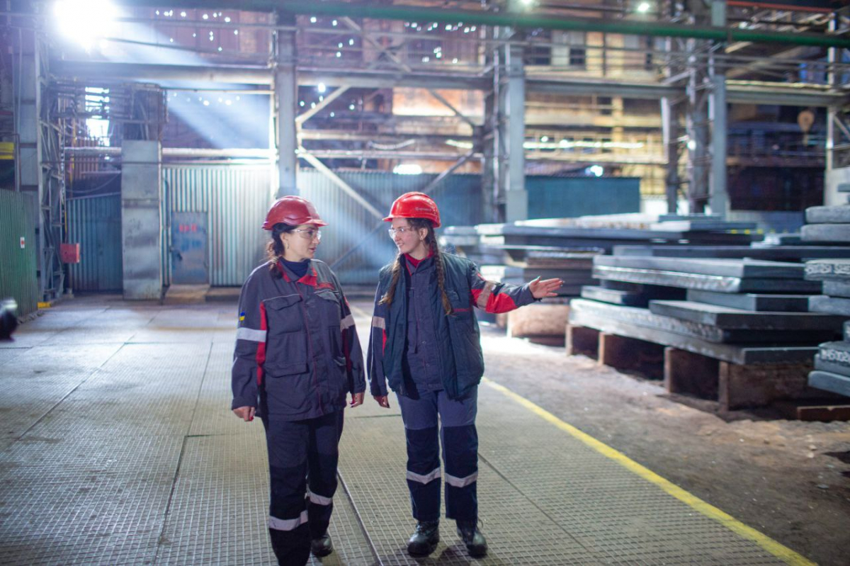 Досвід, знання, кар’єра – чому молодь обирає важку промисловість