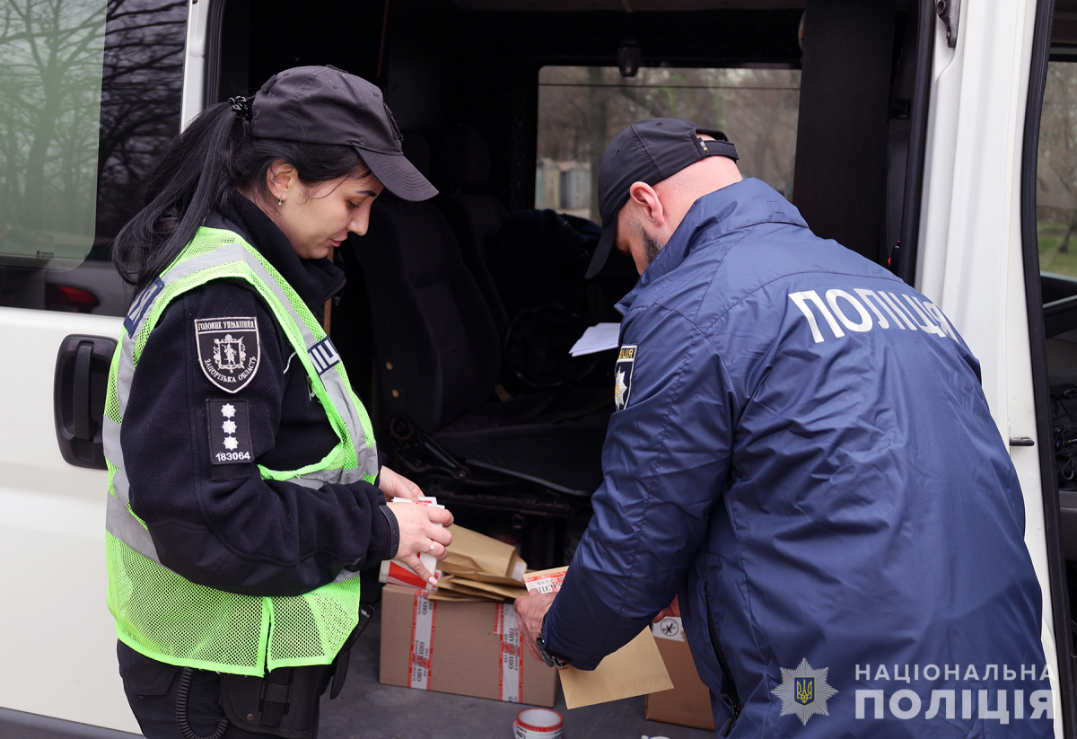 Під час рейду поліцейських і ТЦК запоріжець вистрелив і кинув гранату - подробиці, відео