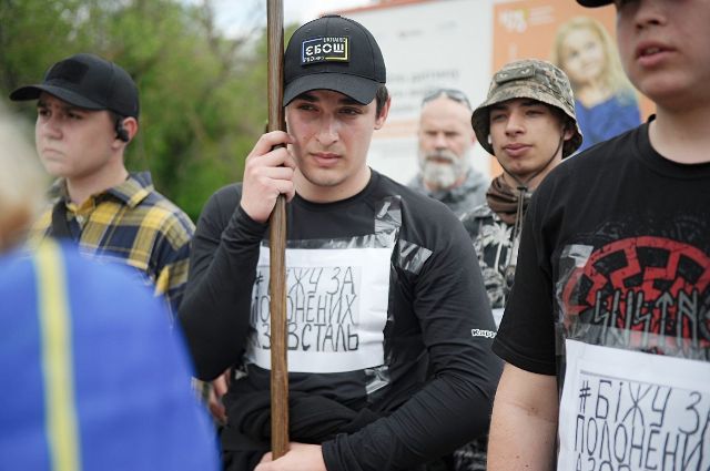 Під «Прапором надії» - у Запоріжжі відбувся забіг на підтримку військовополонених (фото)