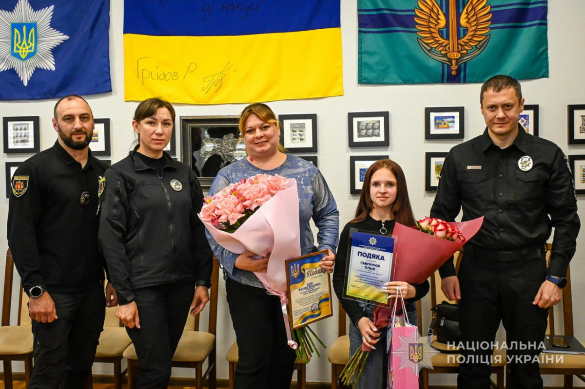 Підпал селищної ради - у Запорізькій області школярці запропонували вчинити теракт (фото)