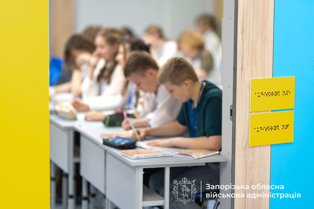 Побудували за 7 місяців - у Запоріжжі почала працювати восьма підземна школа (фото, відео)