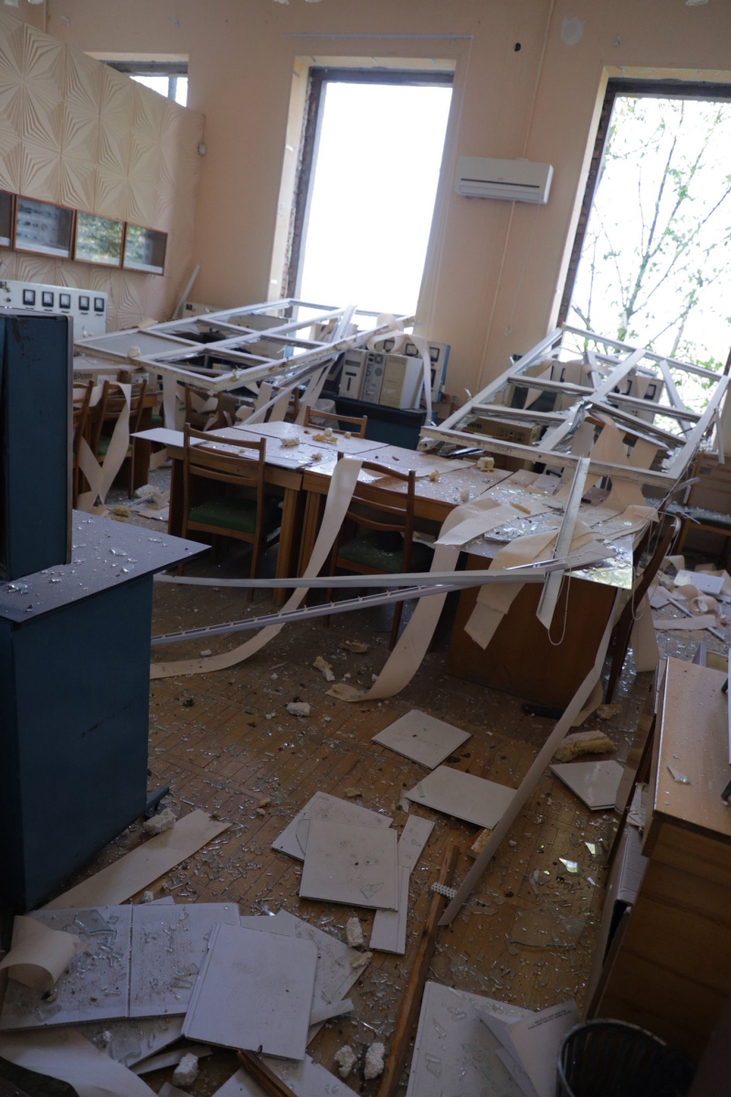 Пошкодили корпуси та аудиторії – у Запоріжжі під час нічної атаки постраждав один із найбільших вишів (фото, відео)