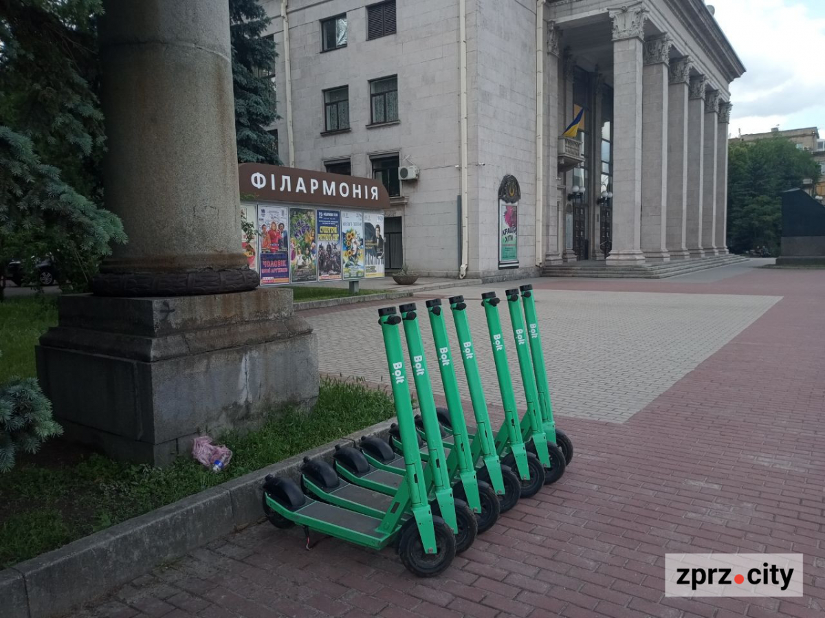 У Запоріжжі яскраво закриють симфонічний сезон із зірковими гостями - фото з репетиції