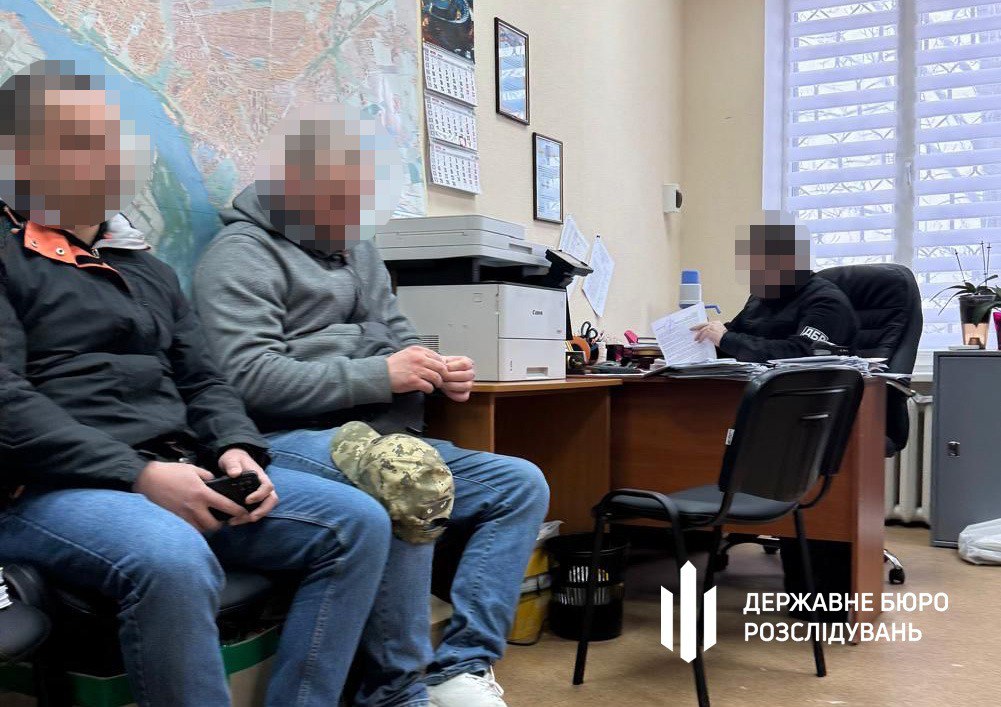У Запоріжжі очільник пожежної частини «влаштував» на роботу знайомого, щоб той уникнув мобілізації