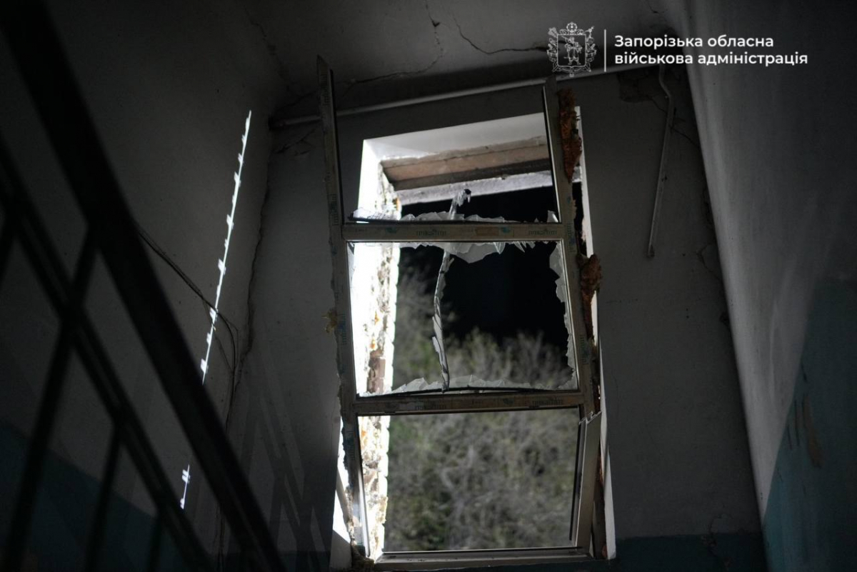 У Запоріжжі внаслідок нічної атаки російських дронів постраждало майже три десятки людей, серед них дитина - подробиці (фото, відео)