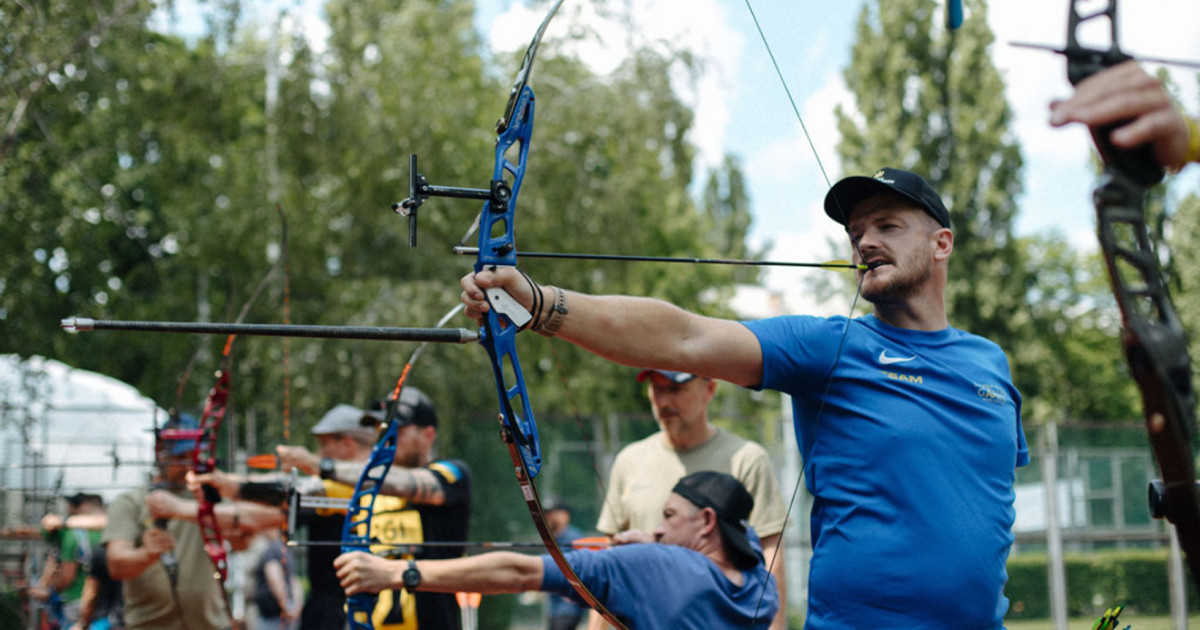 Від боксу до волейболу - у Запорізькій області запустили масштабну спортивну програму для захисників та їхніх родин - як записатися