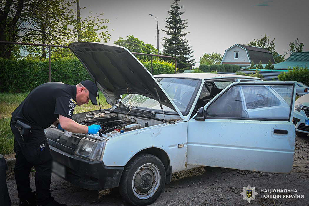 Захотілося розваг - вночі у Запоріжжі неповнолітні студенти викрали машини (фото)