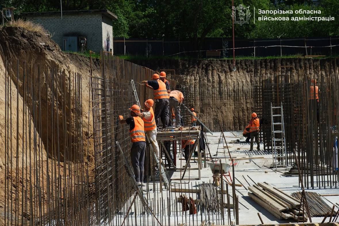 Завершили ключовий етап - як у Запоріжжі просувається будівництво підземної школи у Дніпровському районі (фото, відео)