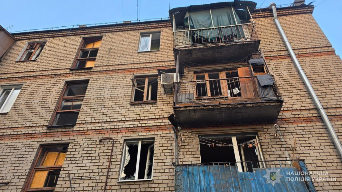 На Запоріжжі внаслідок ворожих атак загинула людина та отримали поранення двоє правоохоронців - подробиці (фото)