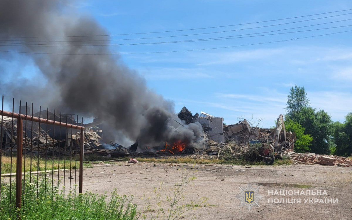 Росіяни атакували Запоріжжя з РСЗВ – подробиці від поліції (фото)