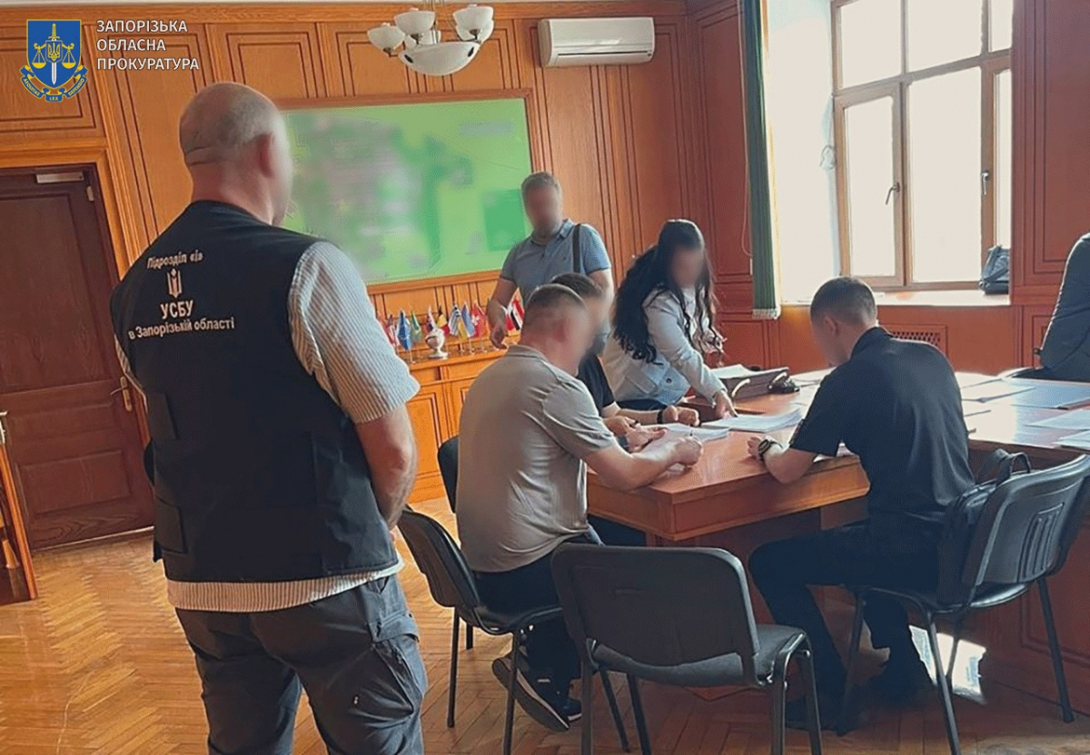 У Запоріжжі ексчиновник перерахував підряднику понад мільйон гривень за будівельні роботи, яких не було - подробиці